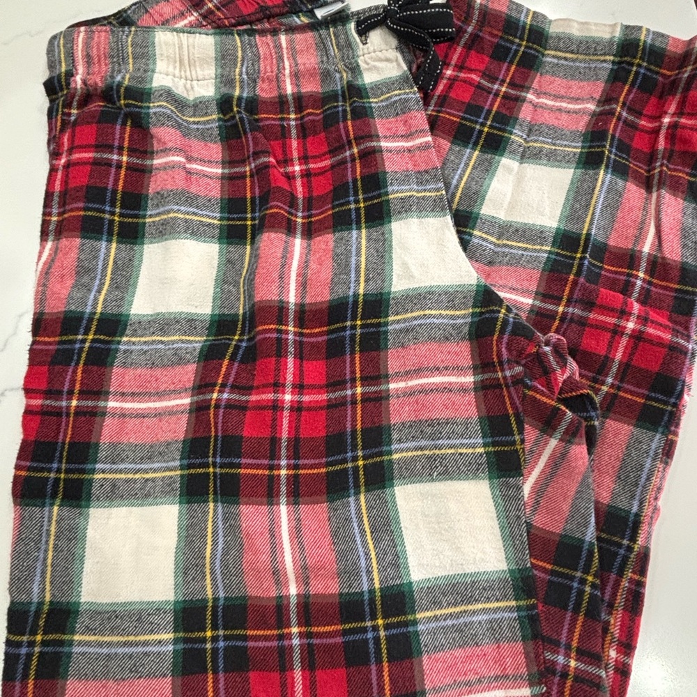 Old Navy Women's Plaid Pajama Pants - Red, Black, White